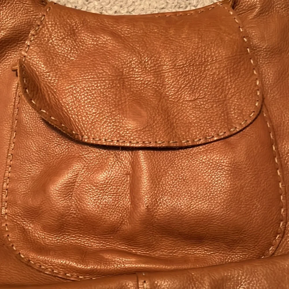 Leather bag like new *crossbody - Picture 2 of 5